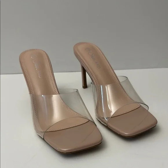 Elegant Clear and Tan Women's Heels - Picture 8 of 8